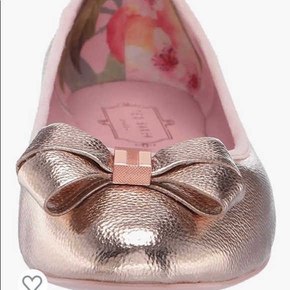 Ted baker metallic  gold flats - Picture 3 of 6